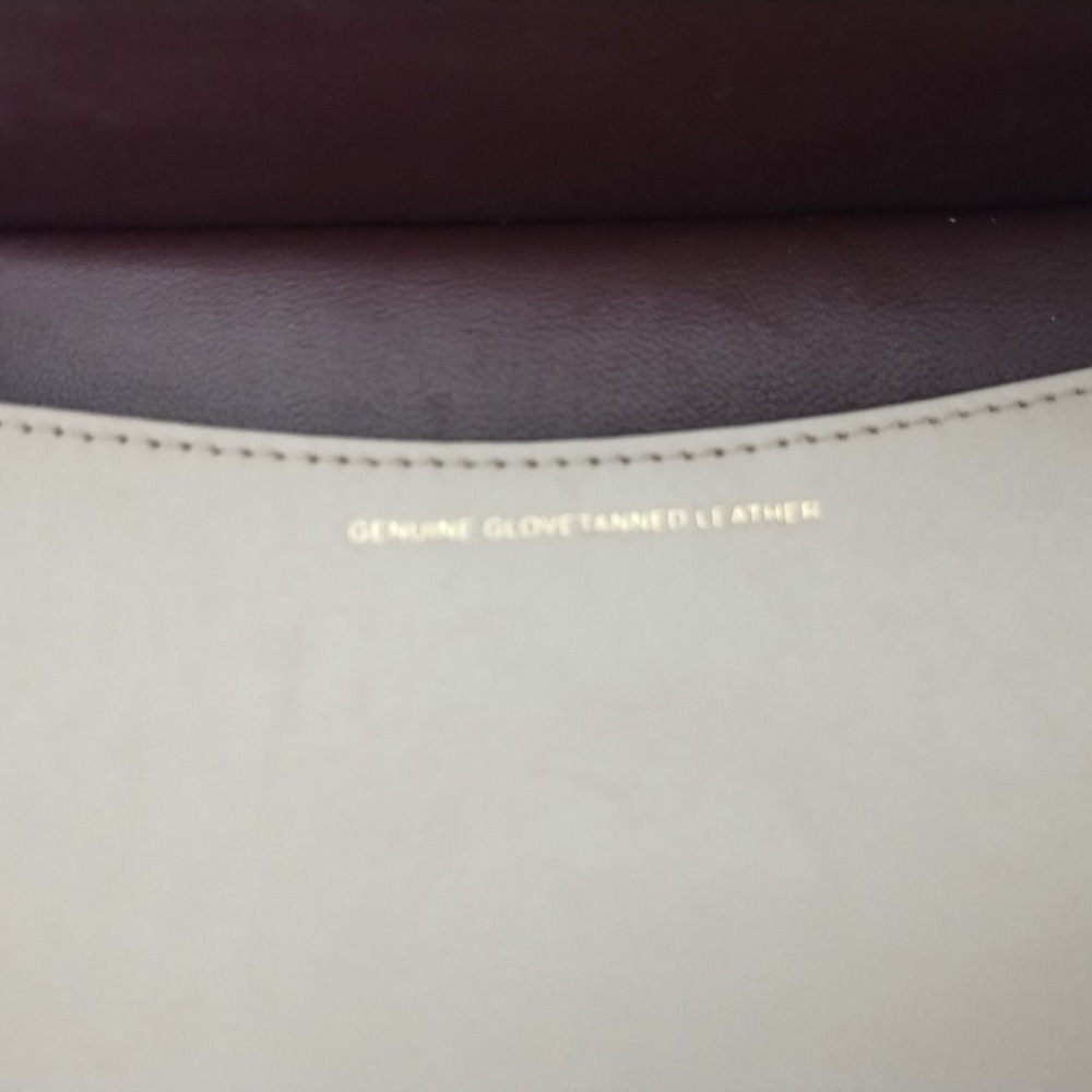 Used Ellie With Rivets - Picture 14 of 16